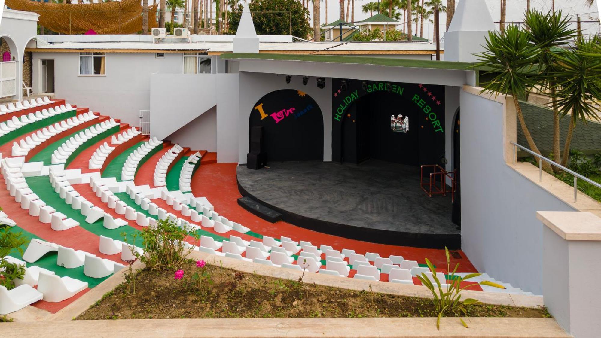 Holiday Garden Resort Okurcalar Luaran gambar
