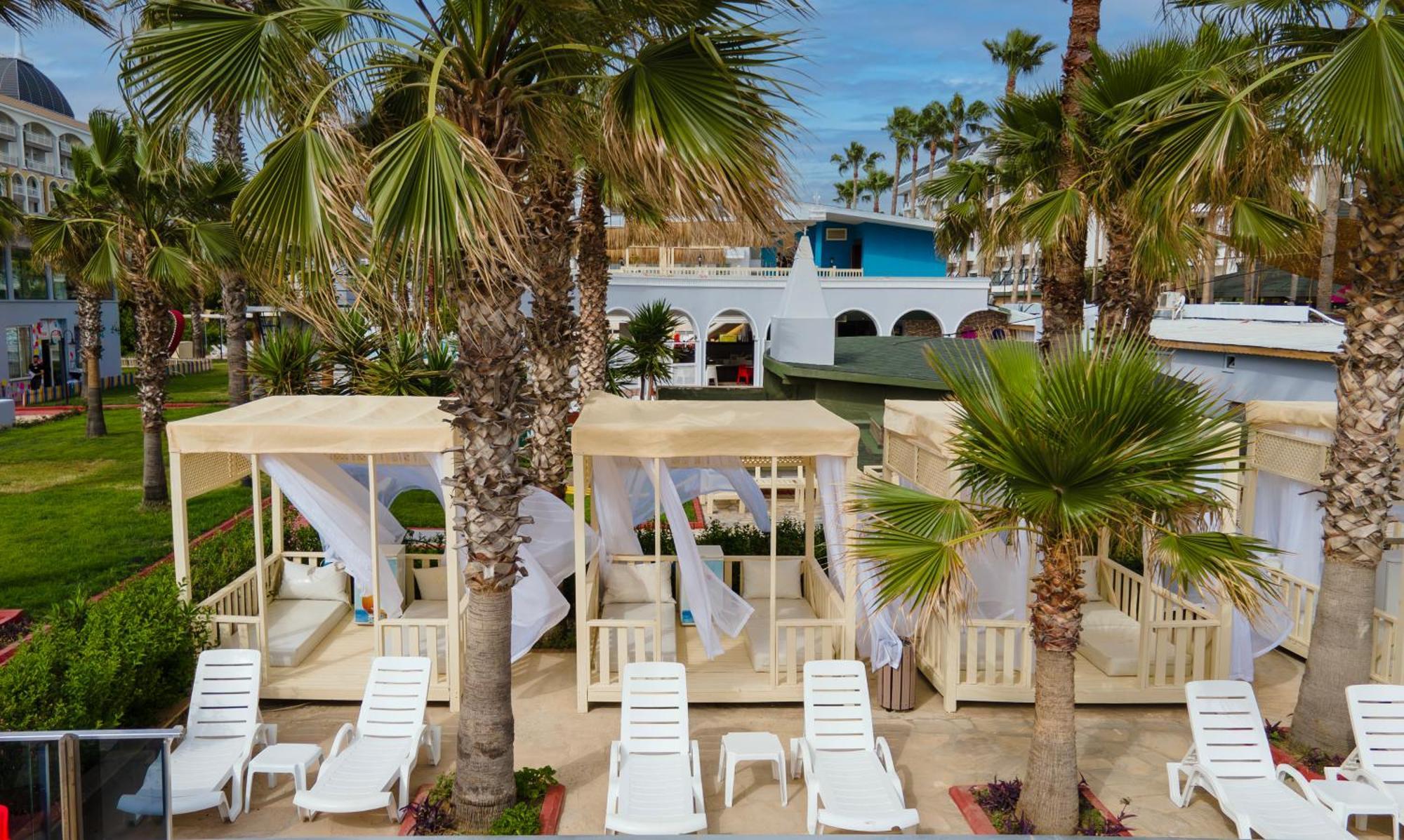 Holiday Garden Resort Okurcalar Luaran gambar