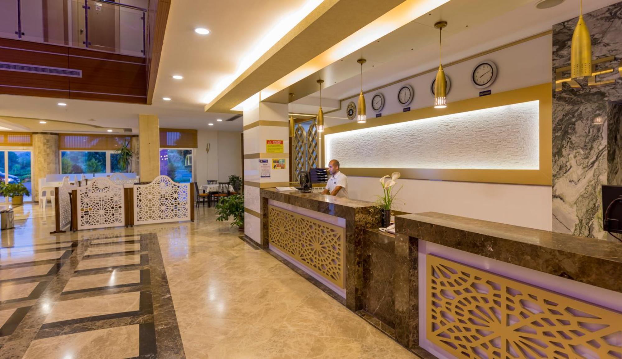Holiday Garden Resort Okurcalar Luaran gambar
